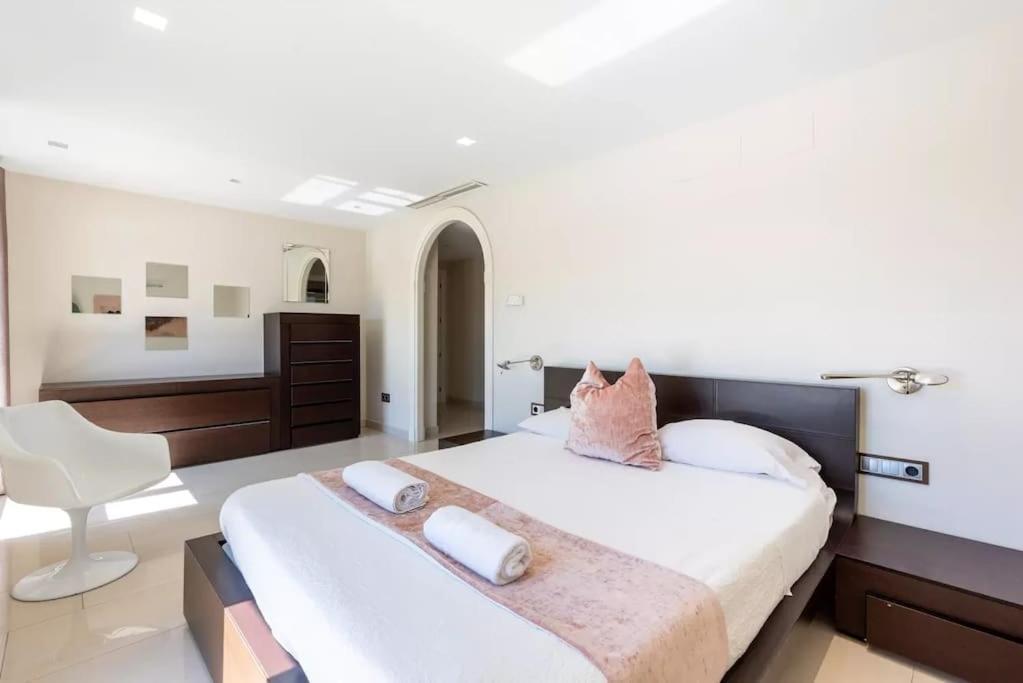 Ohana Luxury Villa With Heated Pool Malaga Luaran gambar